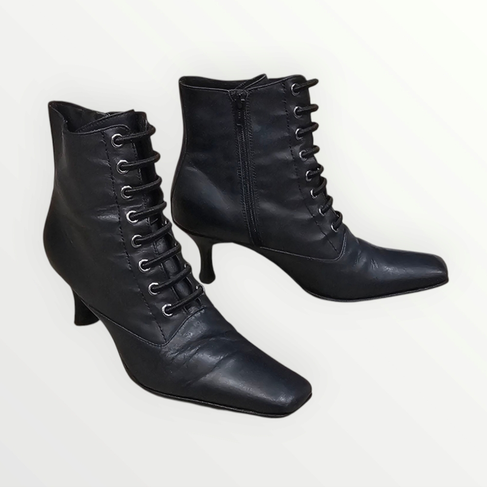 VIS A VIE Vtg Women Black Leather Witchy Granny Ankle Boots 7M